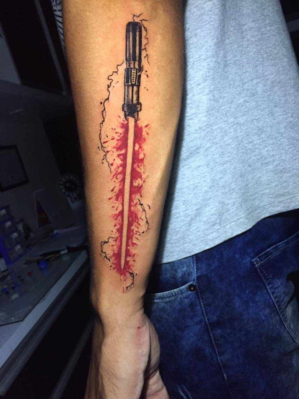 Star wars episode viii kylo ren child's costume wig and scar tattoo; My lightsaber tattoo : StarWars