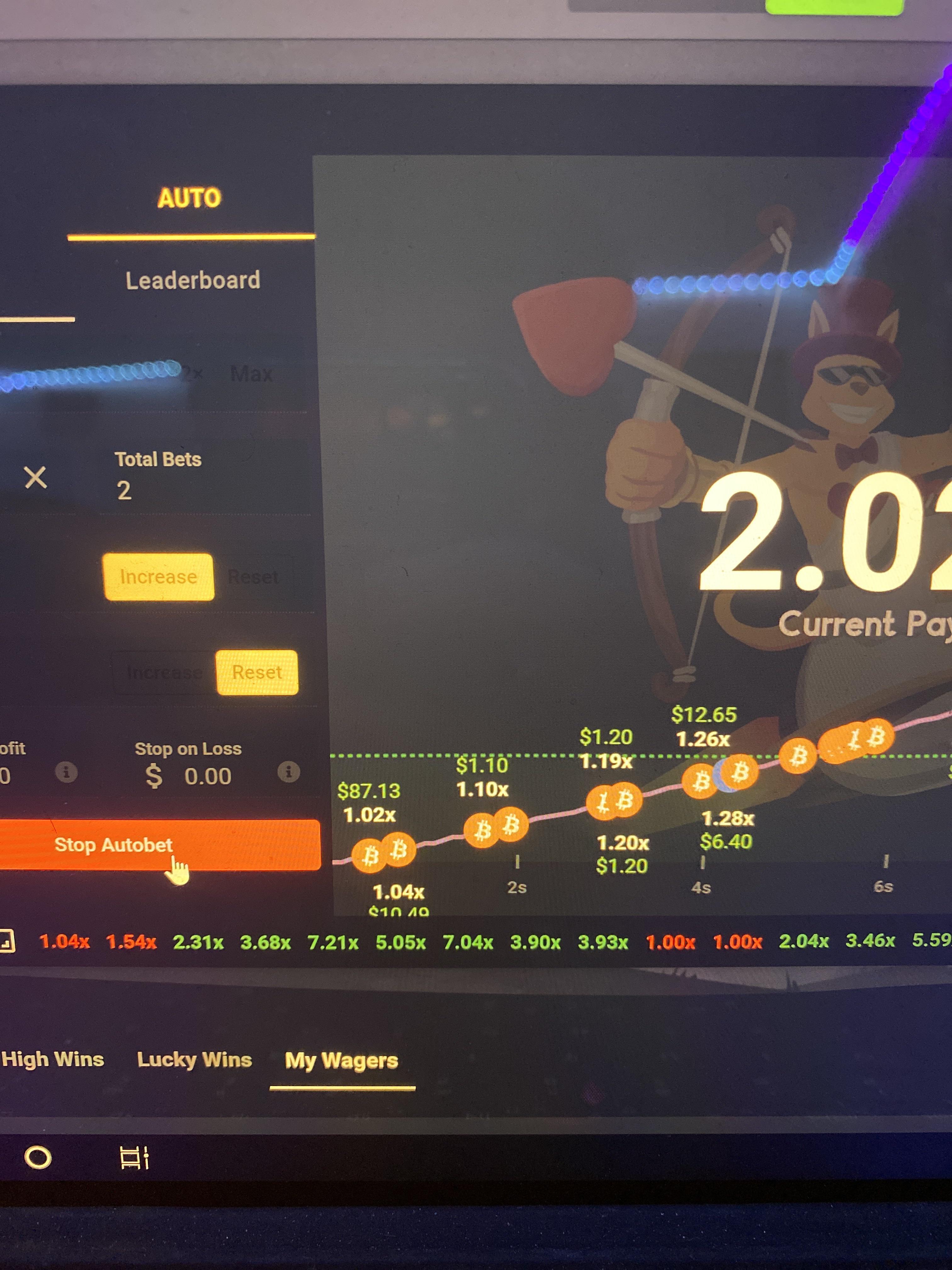 Also they ban low variance bets, like betting on red and black at the same time (as you describe). Crash Gambling