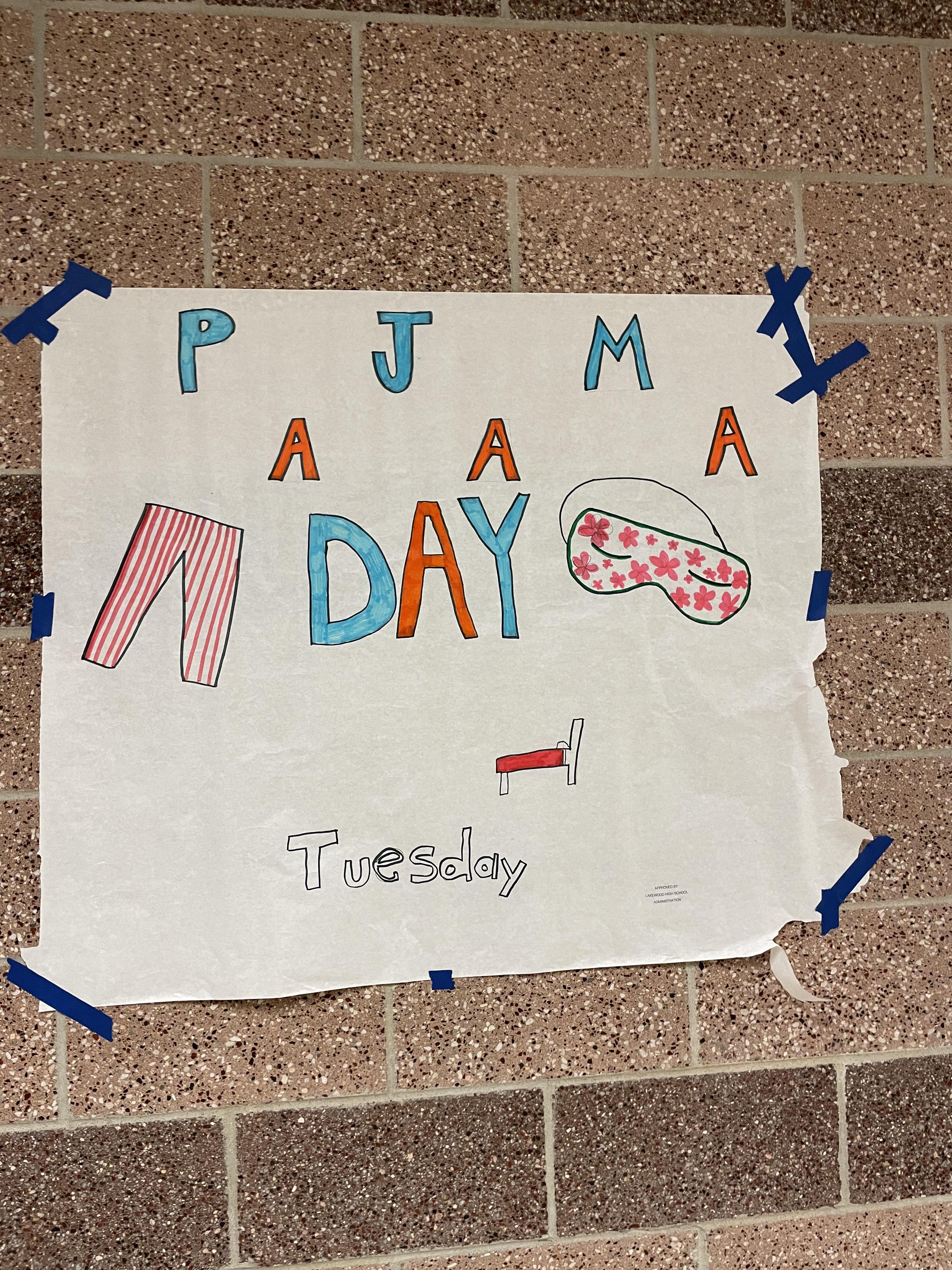 Spanish] Estupido (Stupid) | Es pitudo (He's got a big dick) :  rdontdeadopeninside