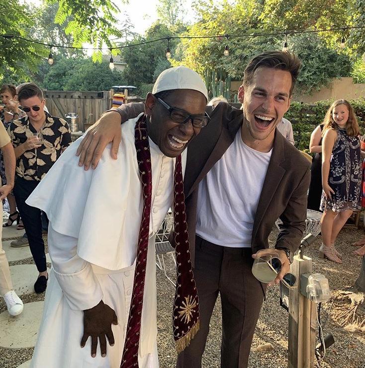 David Harewood Dresses Up As A Priest And Surprised Chris Wood During The Pre Wedding Dinner Supergirltv