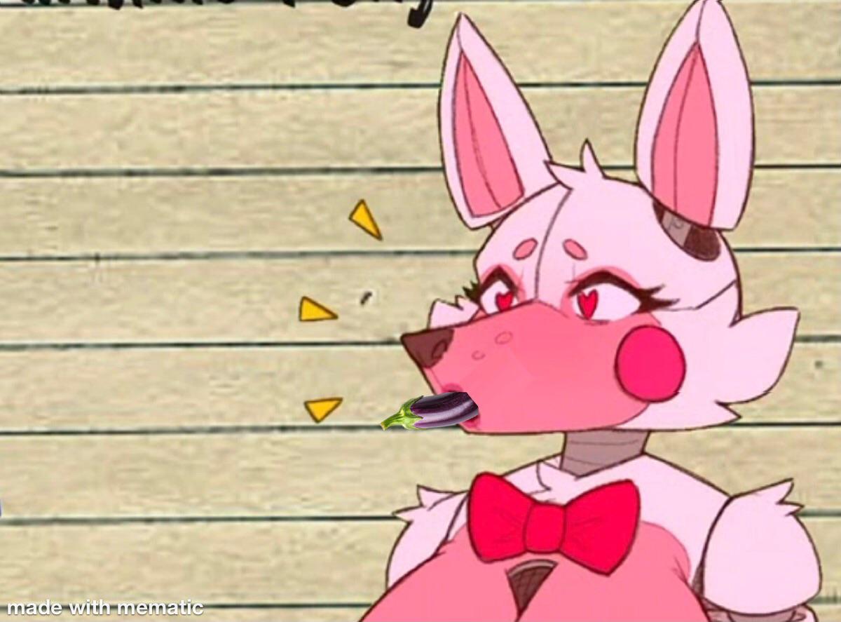 Sooo… one guy asked me to describe how much do I want Roxy… MODS PLZ DONT  BAN ME : rfnafmeme