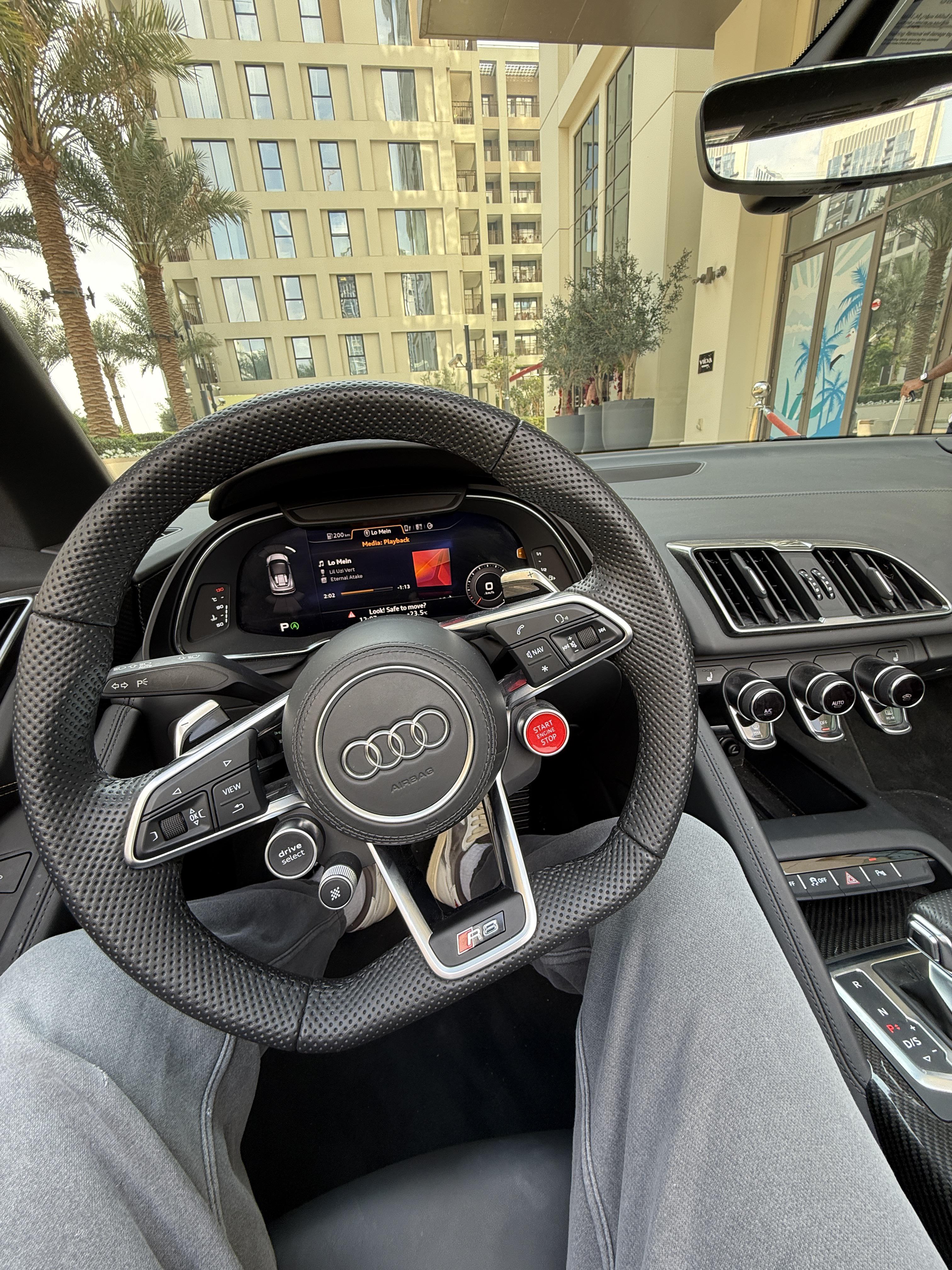 Has to bump my most listened to uzi song in the Audi R8 : rliluzivert