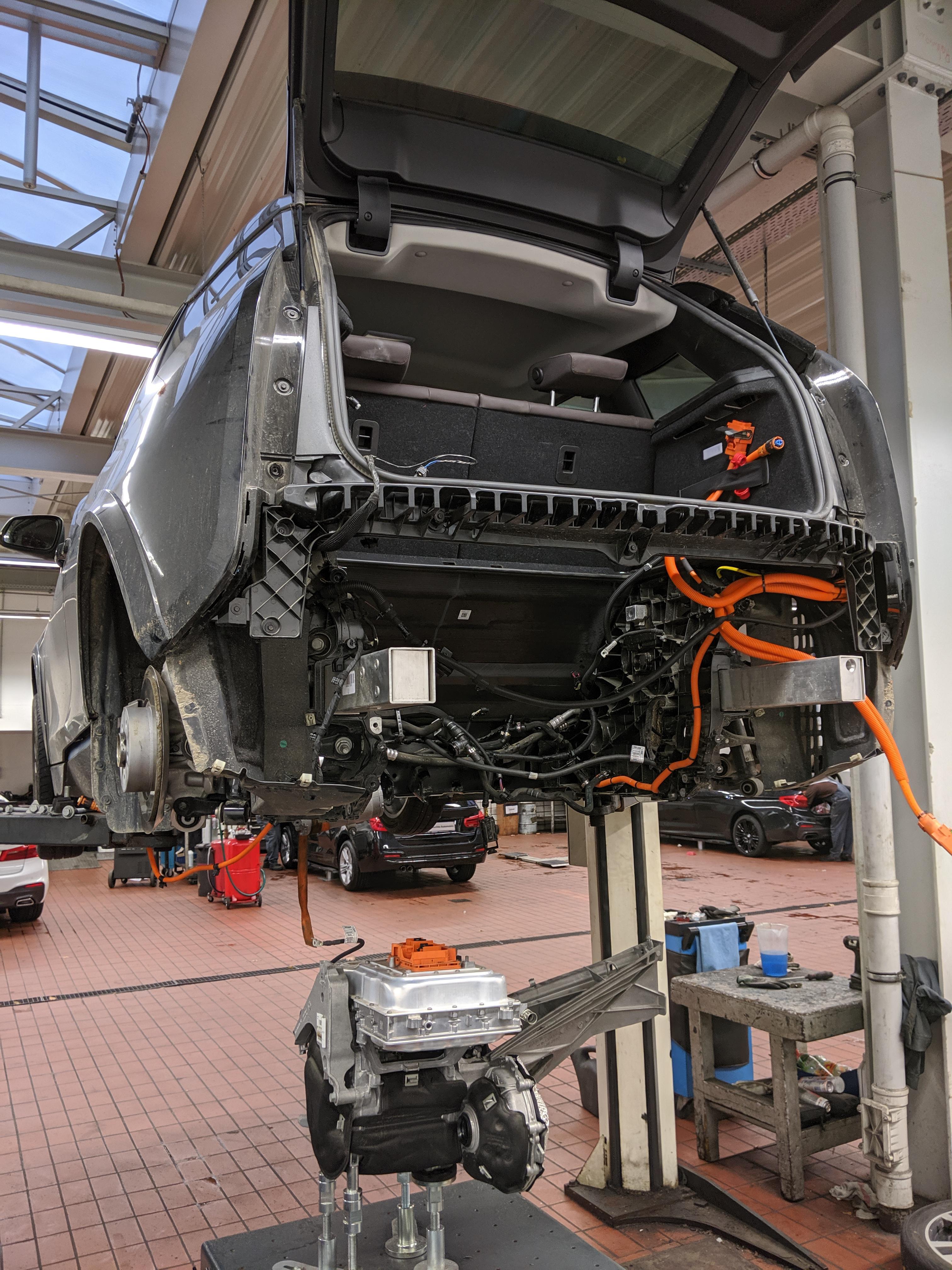 So here is what a bmw i3 electric motor looks like (removed due to a