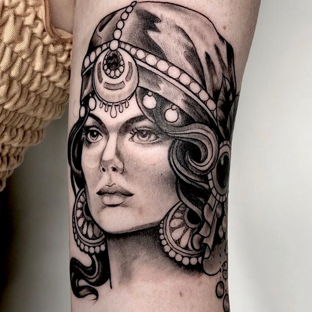 Old Gypsy Tattoo By Charlie Rose Tattoo Canggu Bali Best Tattoos