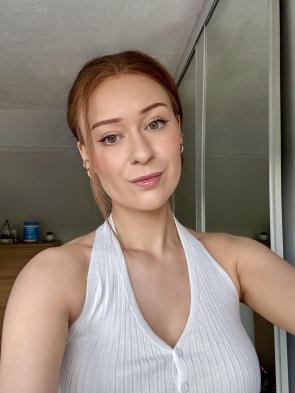 Red hair green eyes