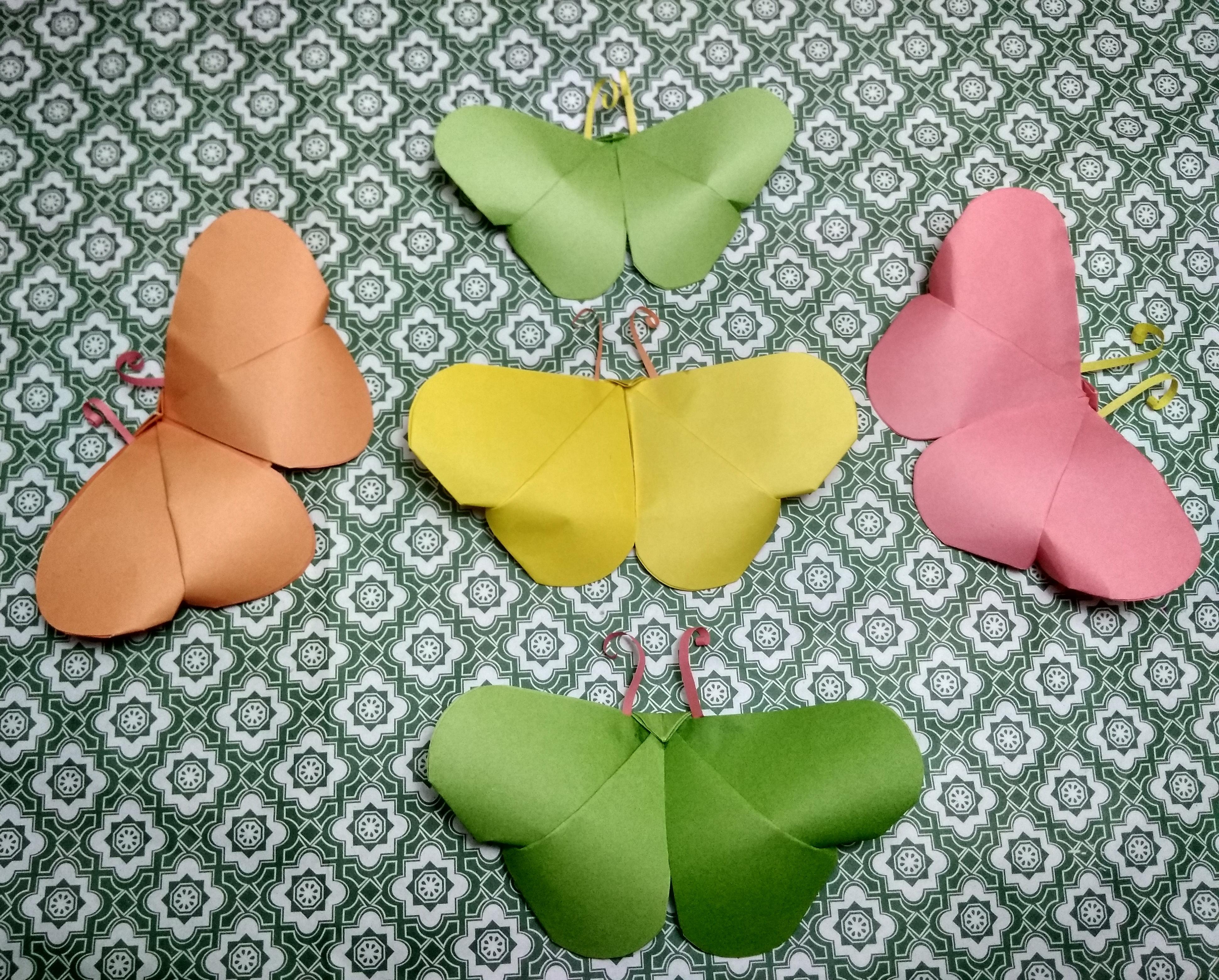 How to make a paper butterfly easy origami butterflies for beginners making diy paper crafts . Easy Paper Butterfly Origami Crafts