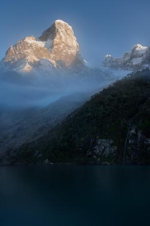 A serene morning in the fjords of Patagonia, Chile [OC][2000×3000]