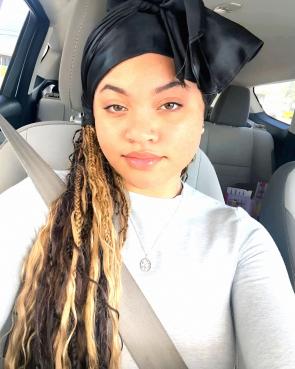 need male opinions on if i need makeup