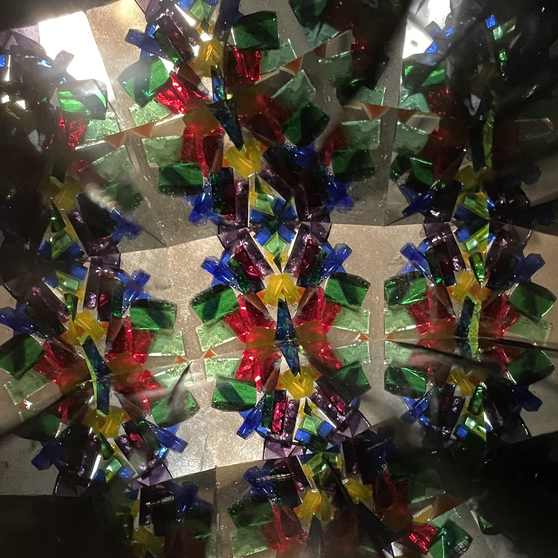 O que eu posso fazer com todos esses pedacinhos de vidro que sobraram? :  rStainedGlass