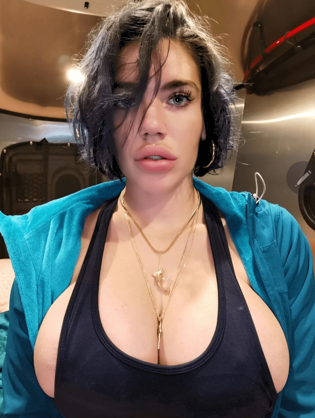 Lizbeth Eden : rjerkofftoceleb