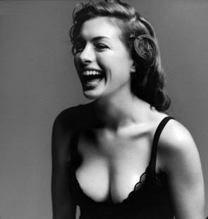Anne Hathaway
