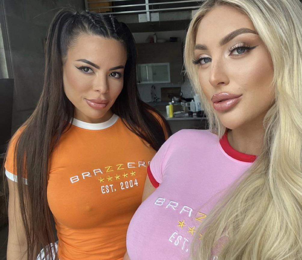 On set with Kayley Gunner : rLunaStar