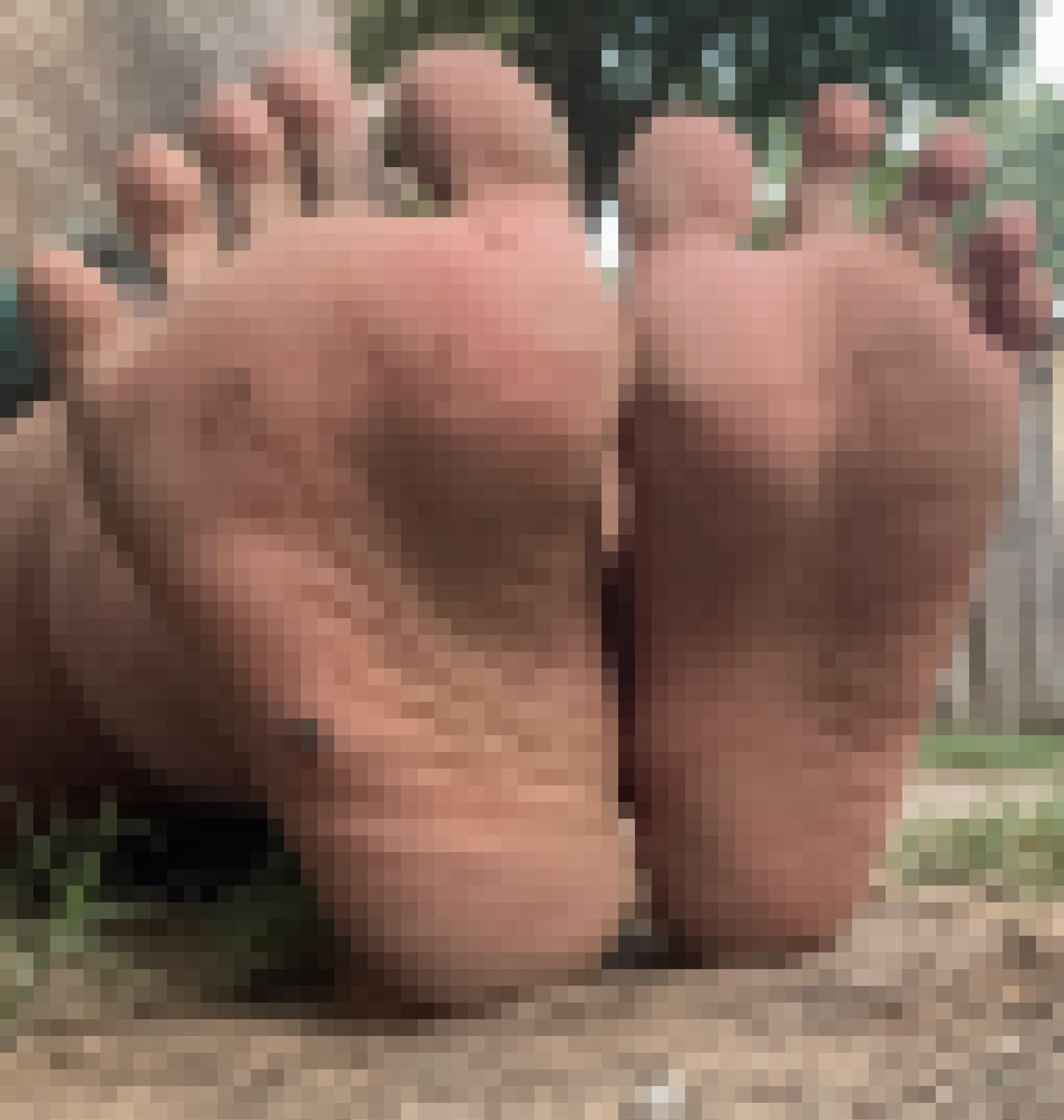 lick these giantess feet clean ♥️ : rgiantessSQUISHEDme