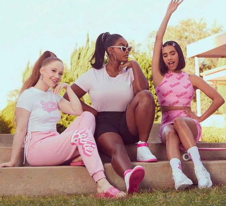 Forever 21 Just Released Barbie Clothes To Wear But Only If Your A Size 6 Or Smaller No Plus Sizes That S Why Girl In Middle Isn T Wear Any Not Right Barbie