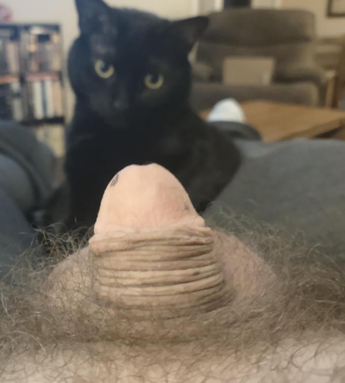 dudesnude