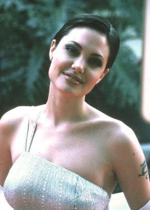 Angelina Jolie, 1998.
