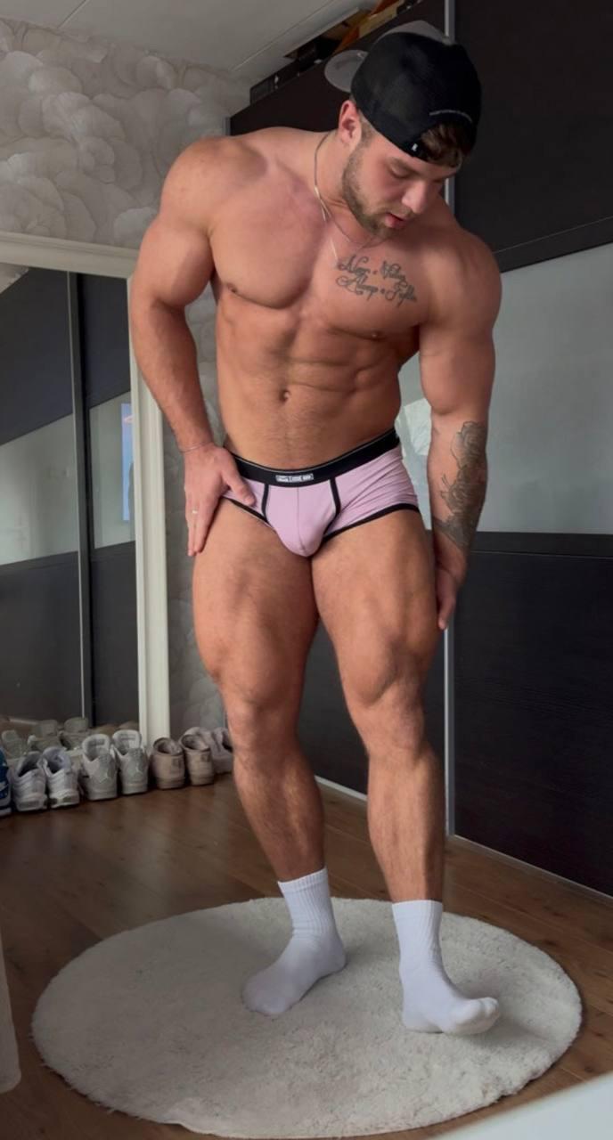 discreetjay12