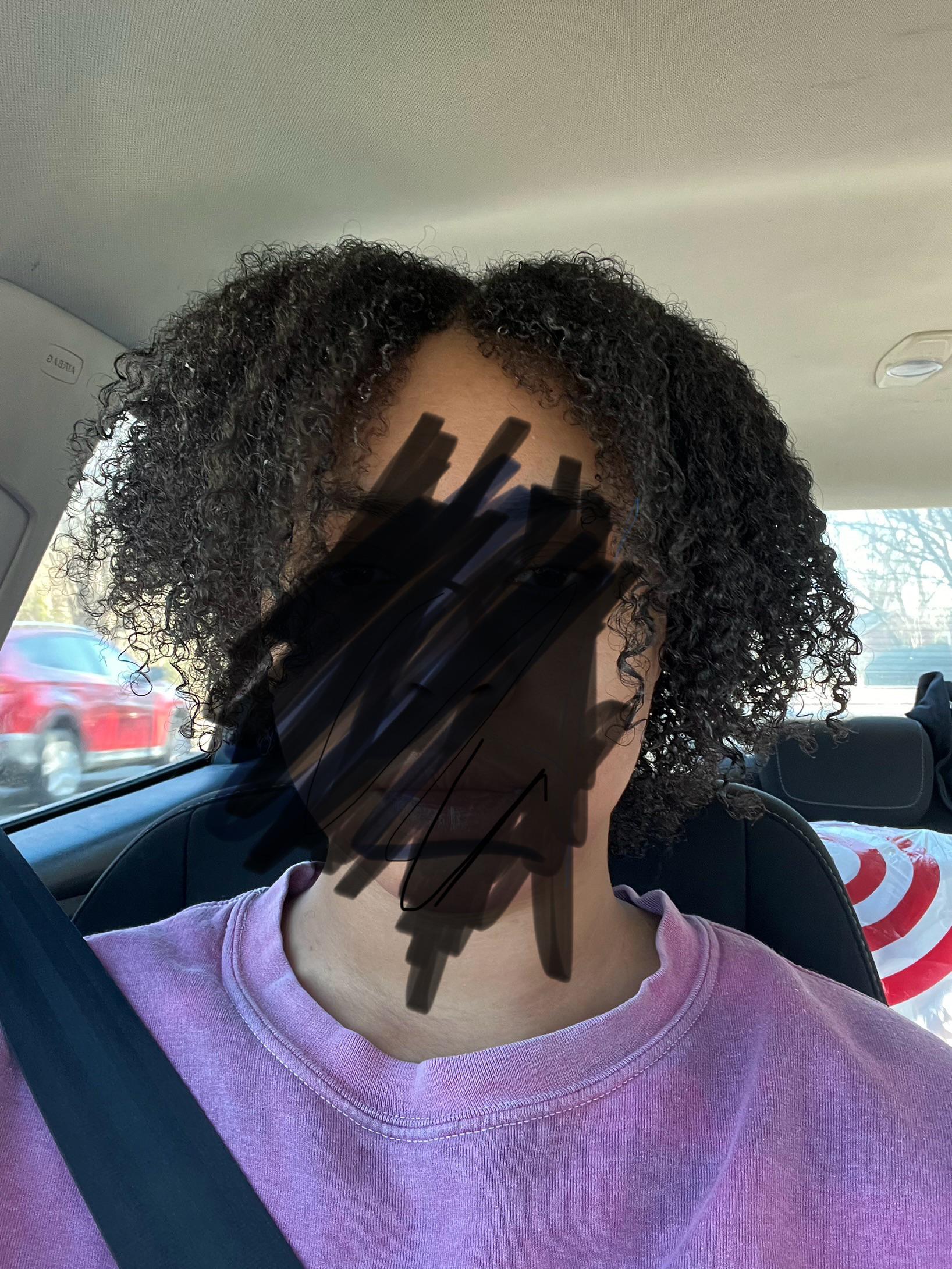 Why does one side always frizz and the other side defined? : rNaturalhair