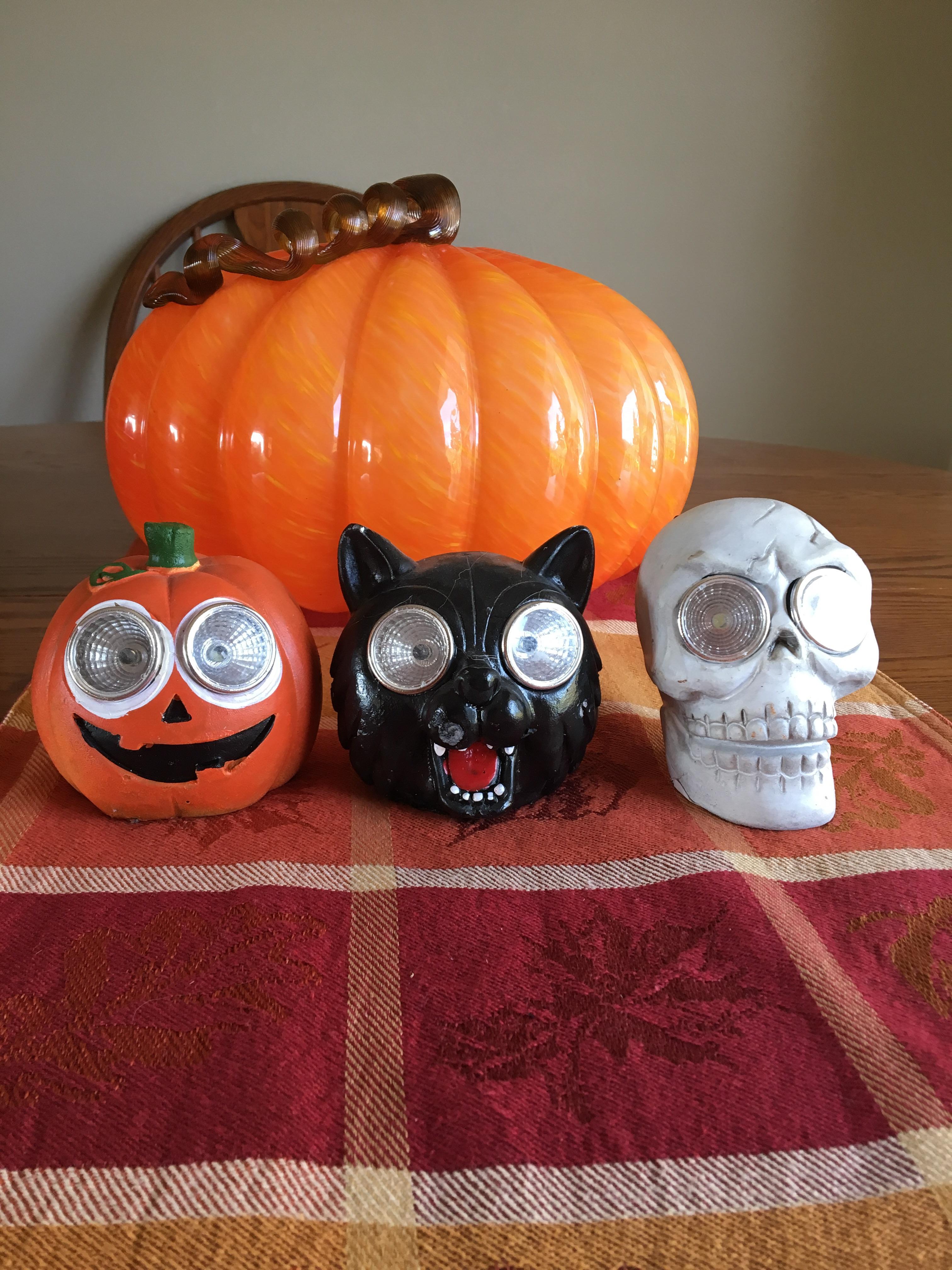 Dollar Tree Hack Mason Jar Luminaries Mason Jar Solar Lights Diy Solar Lanterns Solar Lanterns