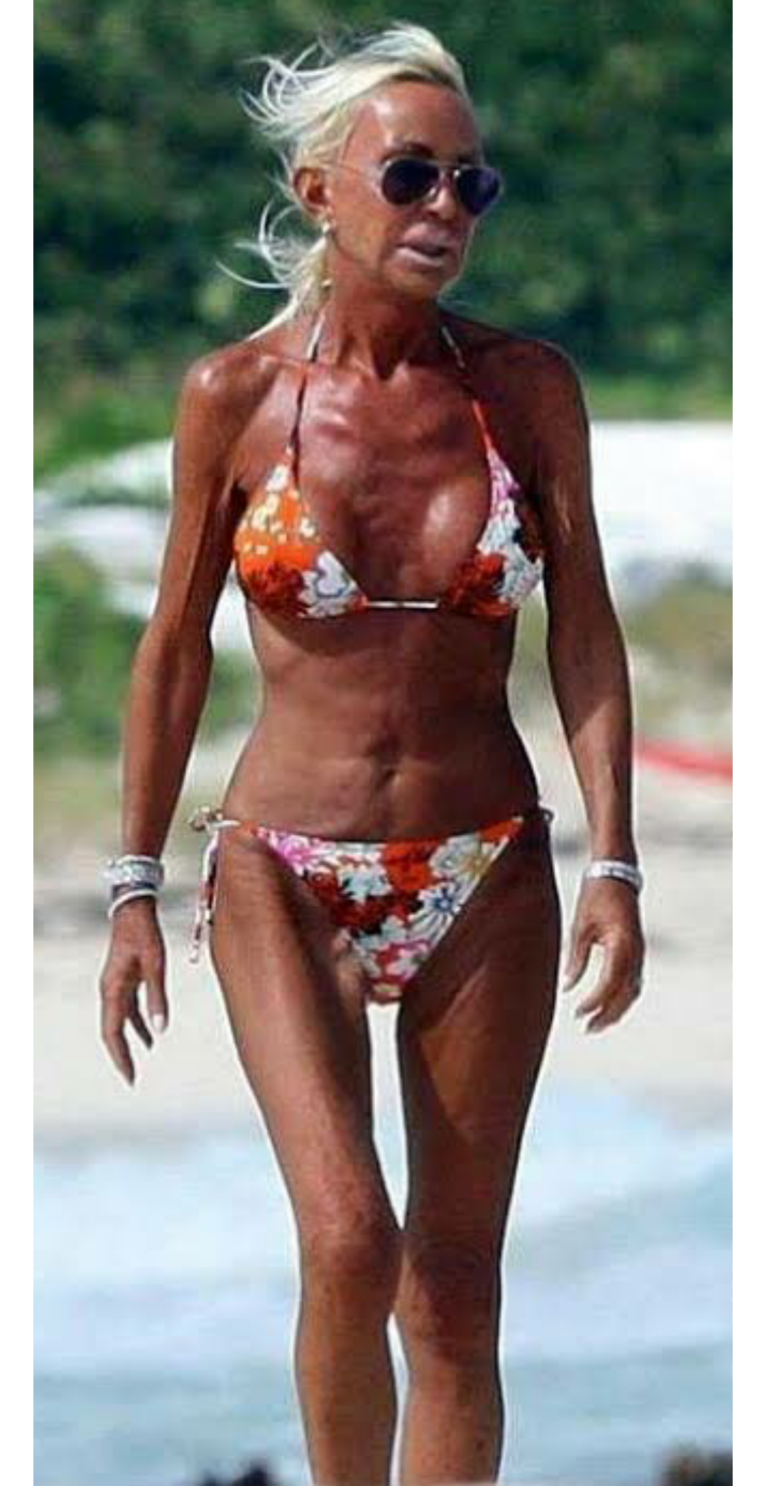 Is Emily Salch from Love Island okay? : rLAinfluencersnark