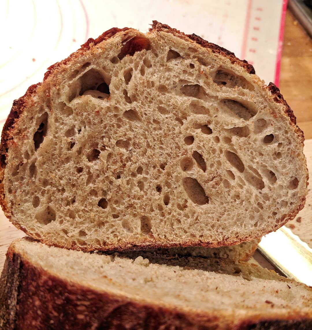 Se dit du pain qui est cuit sans levain en 5 lettres 1 réponse . Simple pain au Levain : ArtisanBread