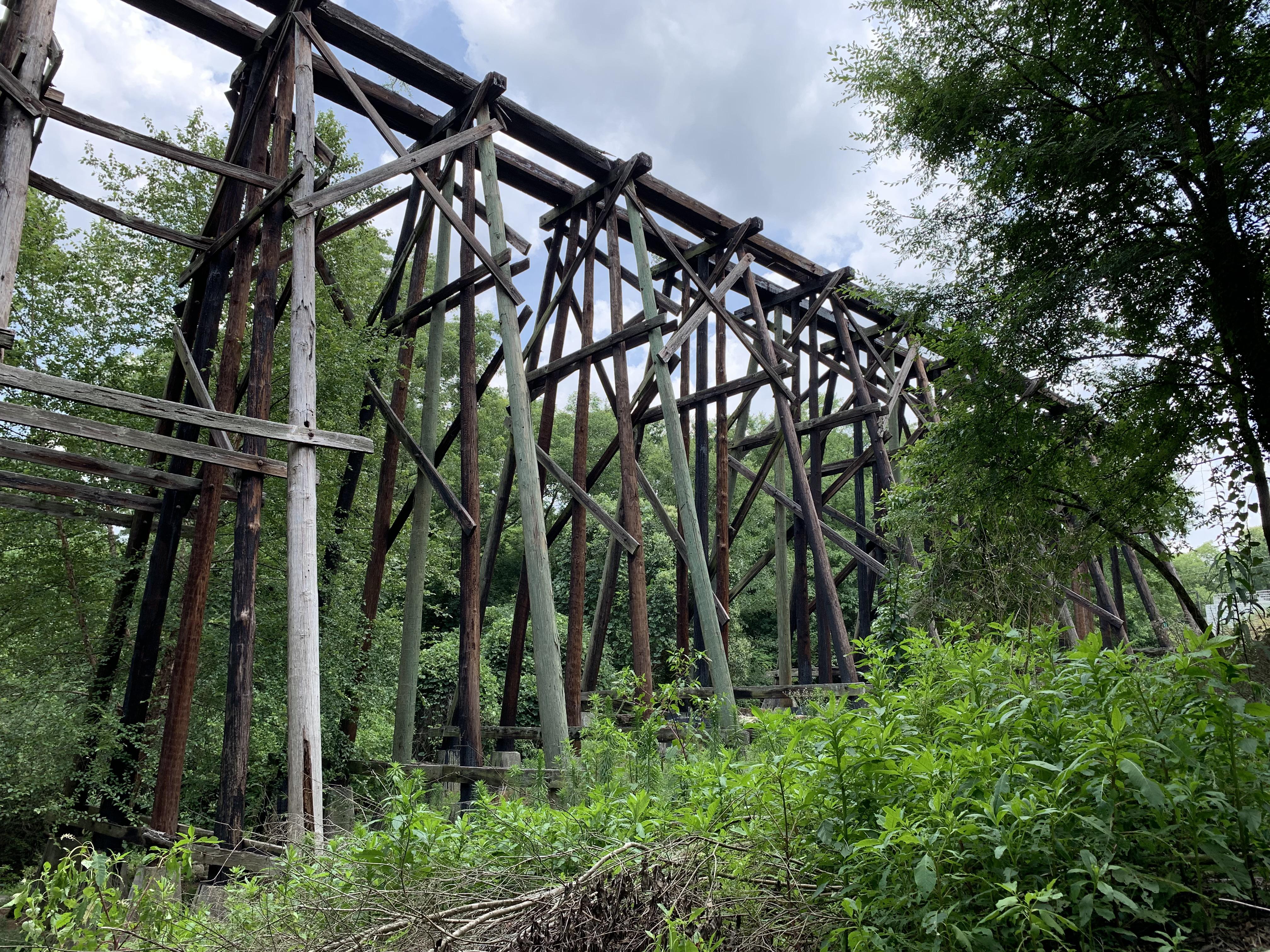 Just a touch / ages of you / 1,000,000 / get on their way / there she goes again / action / wait / sitting still / permanent vacation / mystery to me Visited The Murmur Trestle Today In Athens R Rem