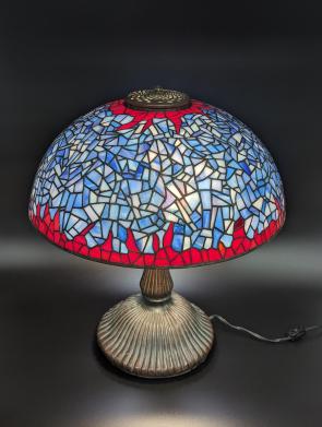 16″ Tiffany style table lamp “The star named Sun”