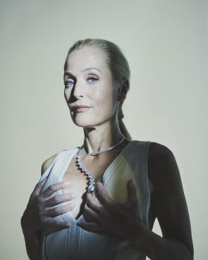 Gillian Anderson, 57
