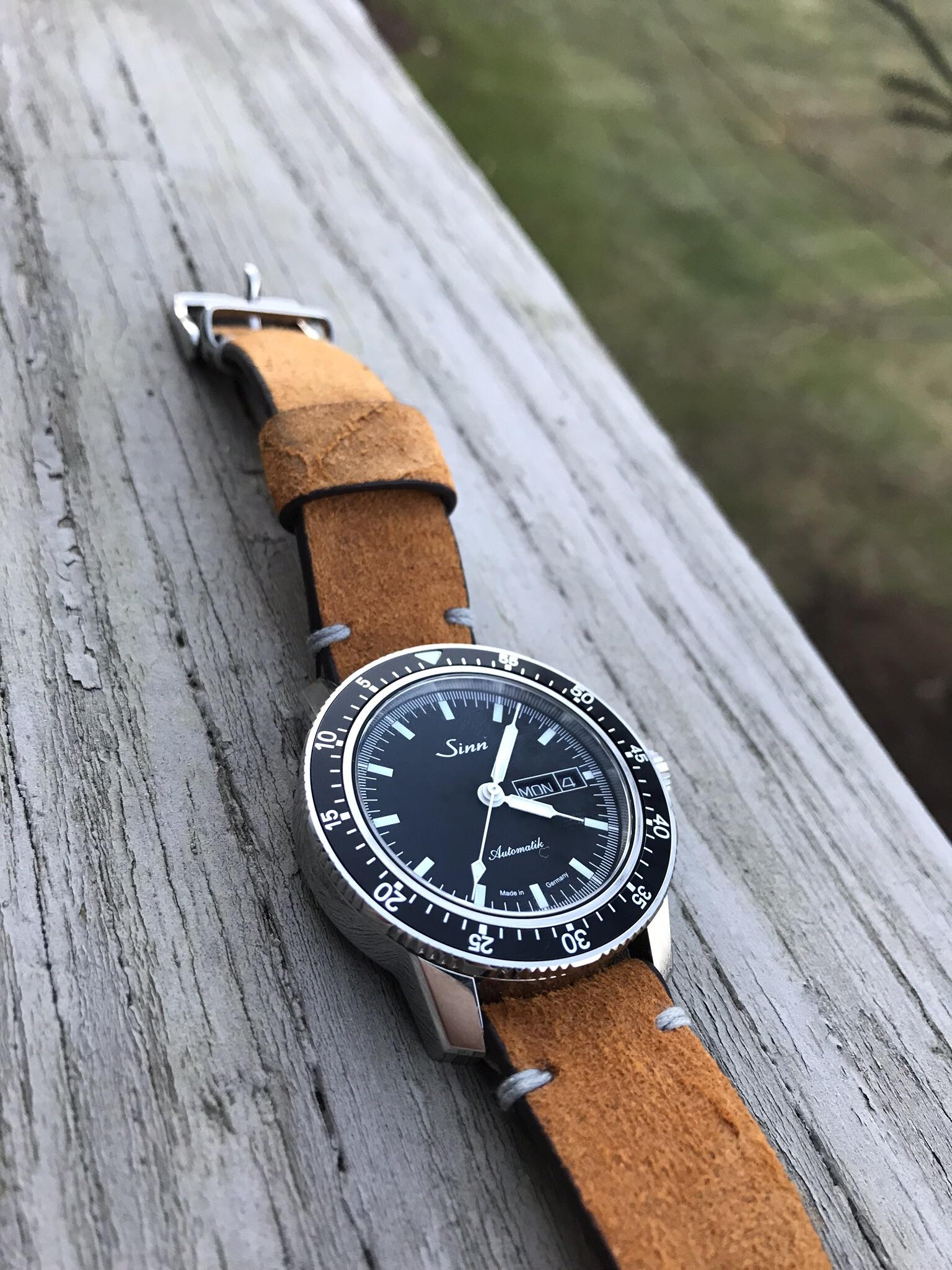 16+ Clever Wrist Straps Bench Press / Bench Press Poster - Clinical Charts and Supplies : Learn when, why and how to use wrist wraps for lifting.