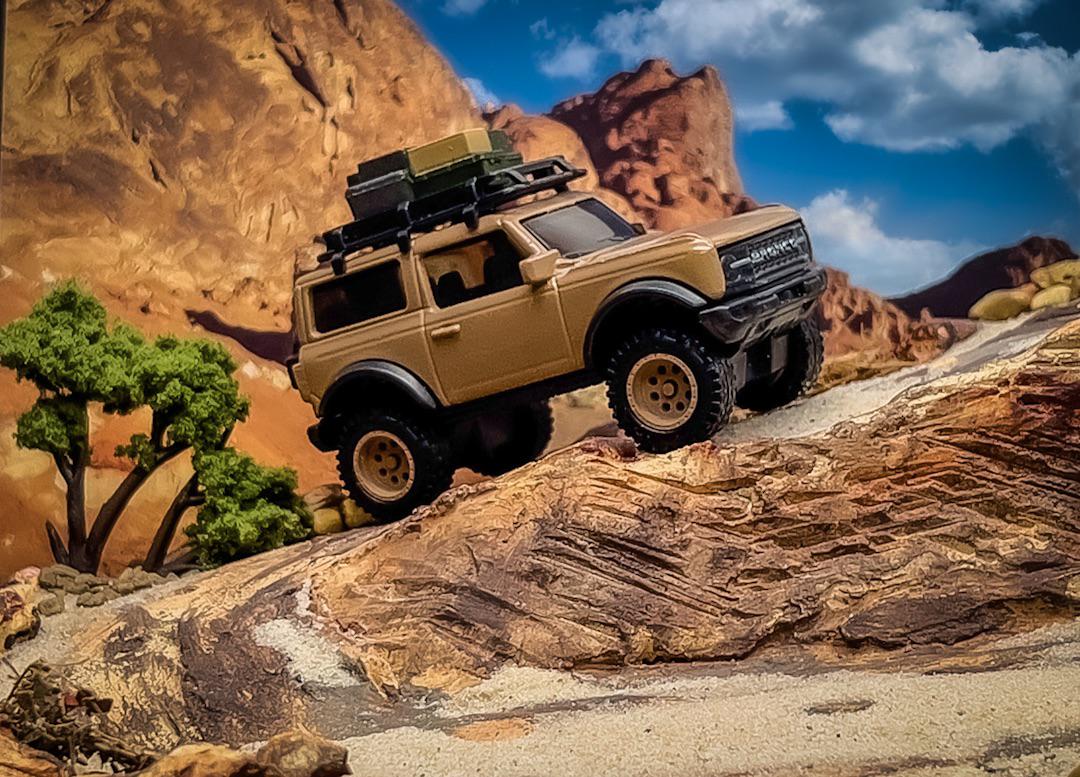 Die-Cast Car Camera Clubhouse