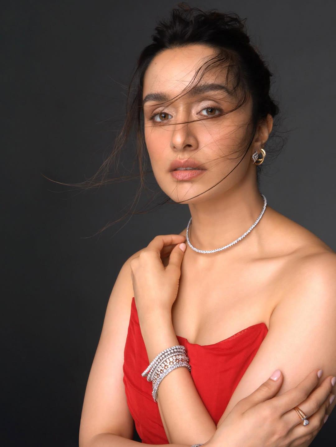 🔞[Galerie] Shraddha Kapoor | | Hijabi Porn | Indian XXX