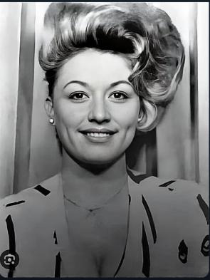 Dolly Parton 1960 ( don’t know if this been posted before) She was immaculate