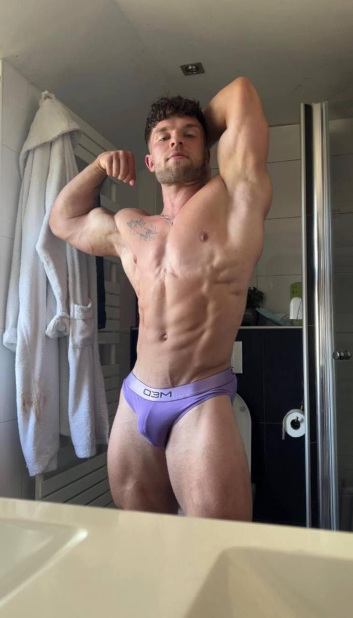 discreetjay12