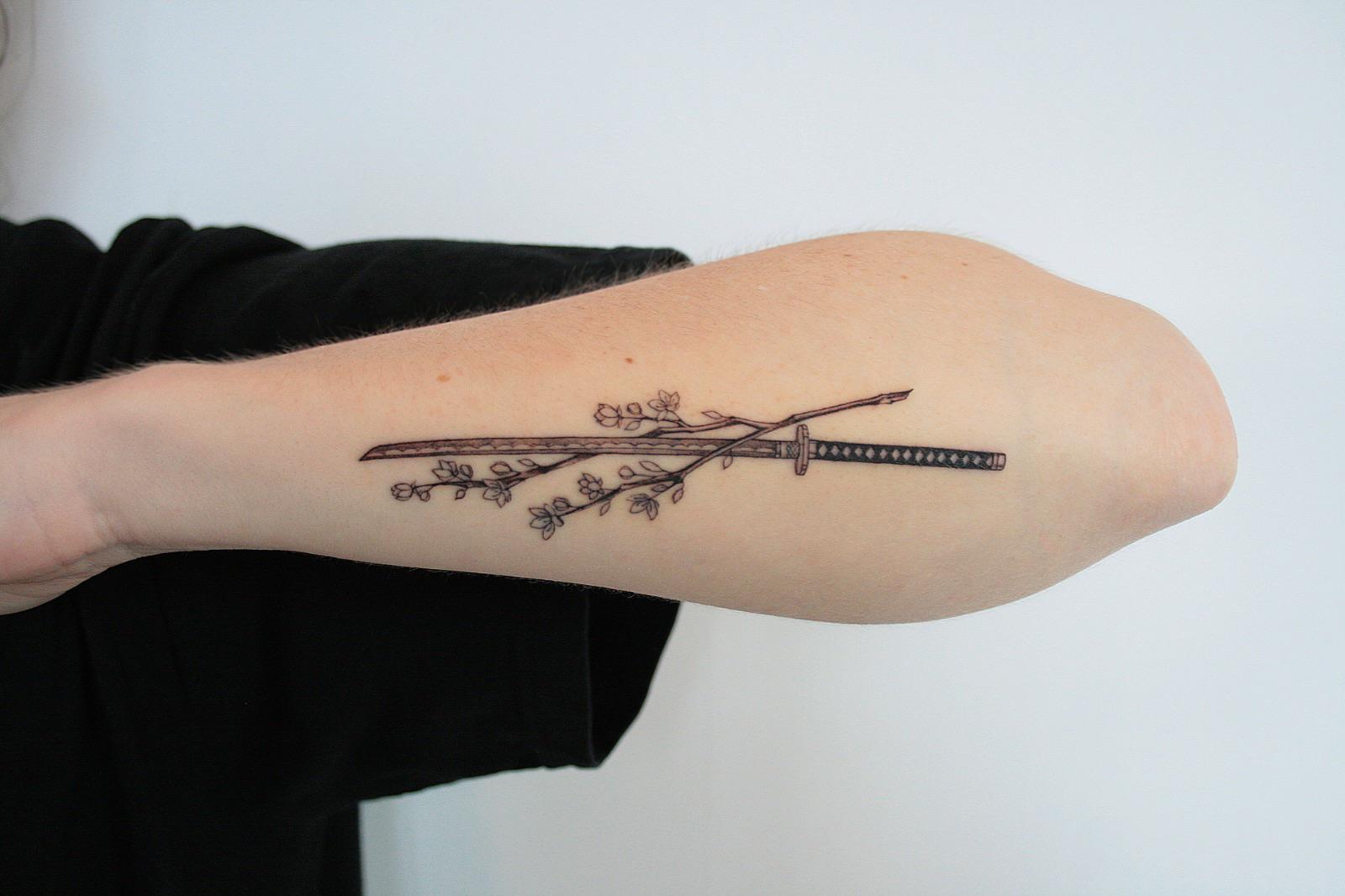 I'm So In Love With My First Tattoo 🤍 Done By @Tattooist_Monday (Instagram) : R/Tattoo 1066_x_1600_jpg
