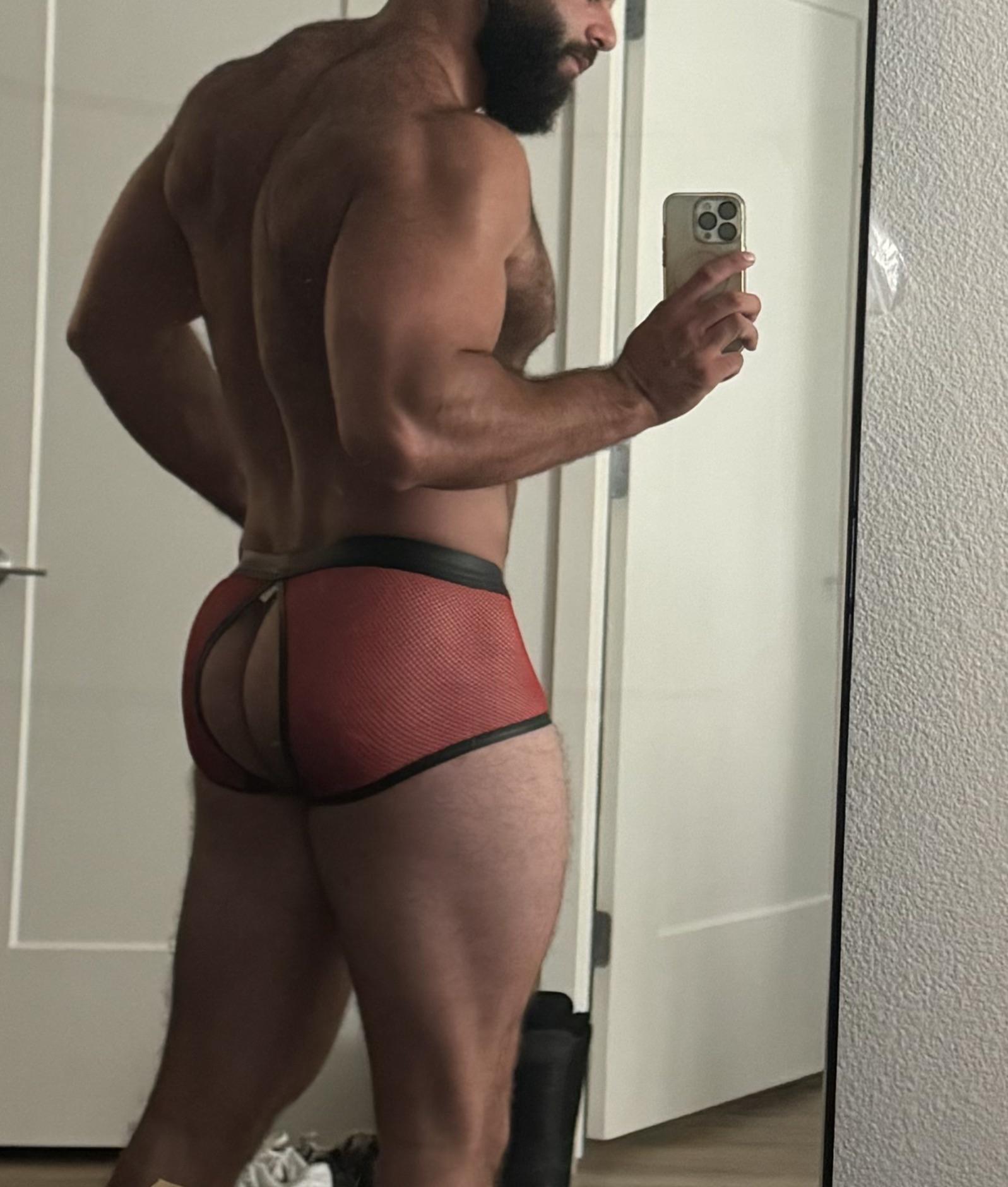 uMightbesterling: Sterling on Reddxxx | the NSFW Browser