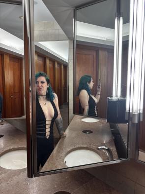 Bathroom fit check