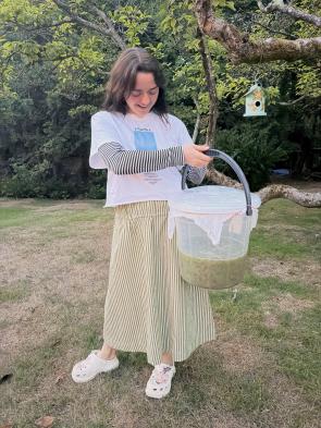 Maisie making wine – IG October 2026