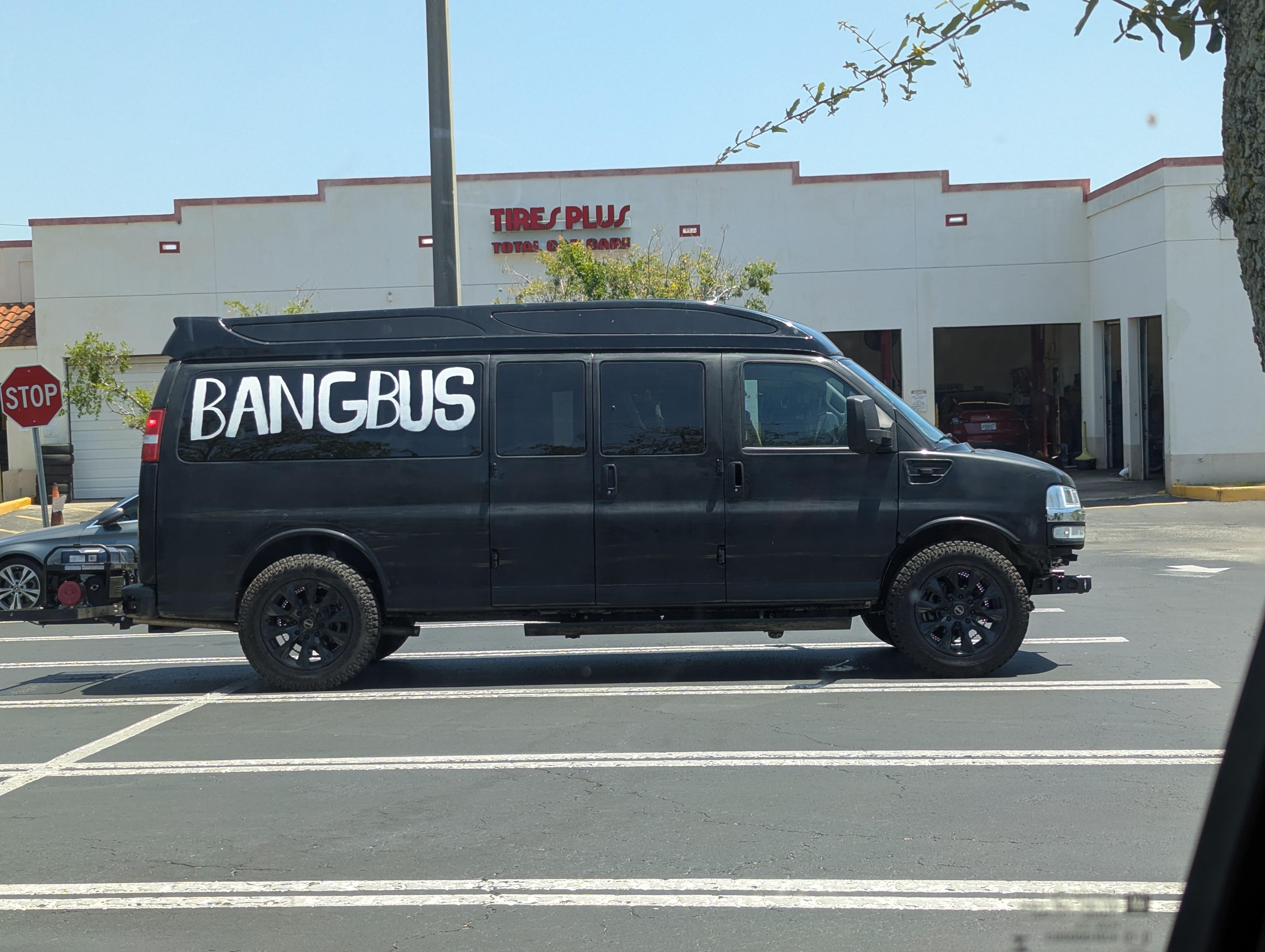 Who ordered BangBus delivery? : rtampa