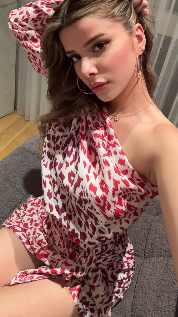 🫥 (uAgitatedReference857) - Reddit