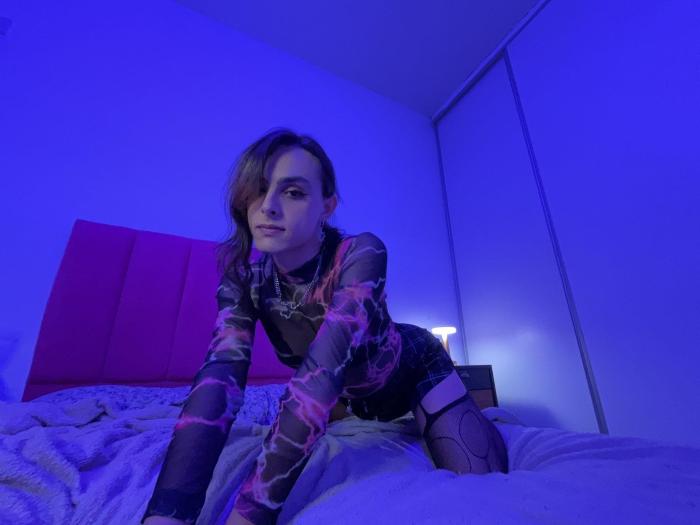 Nia_xx_