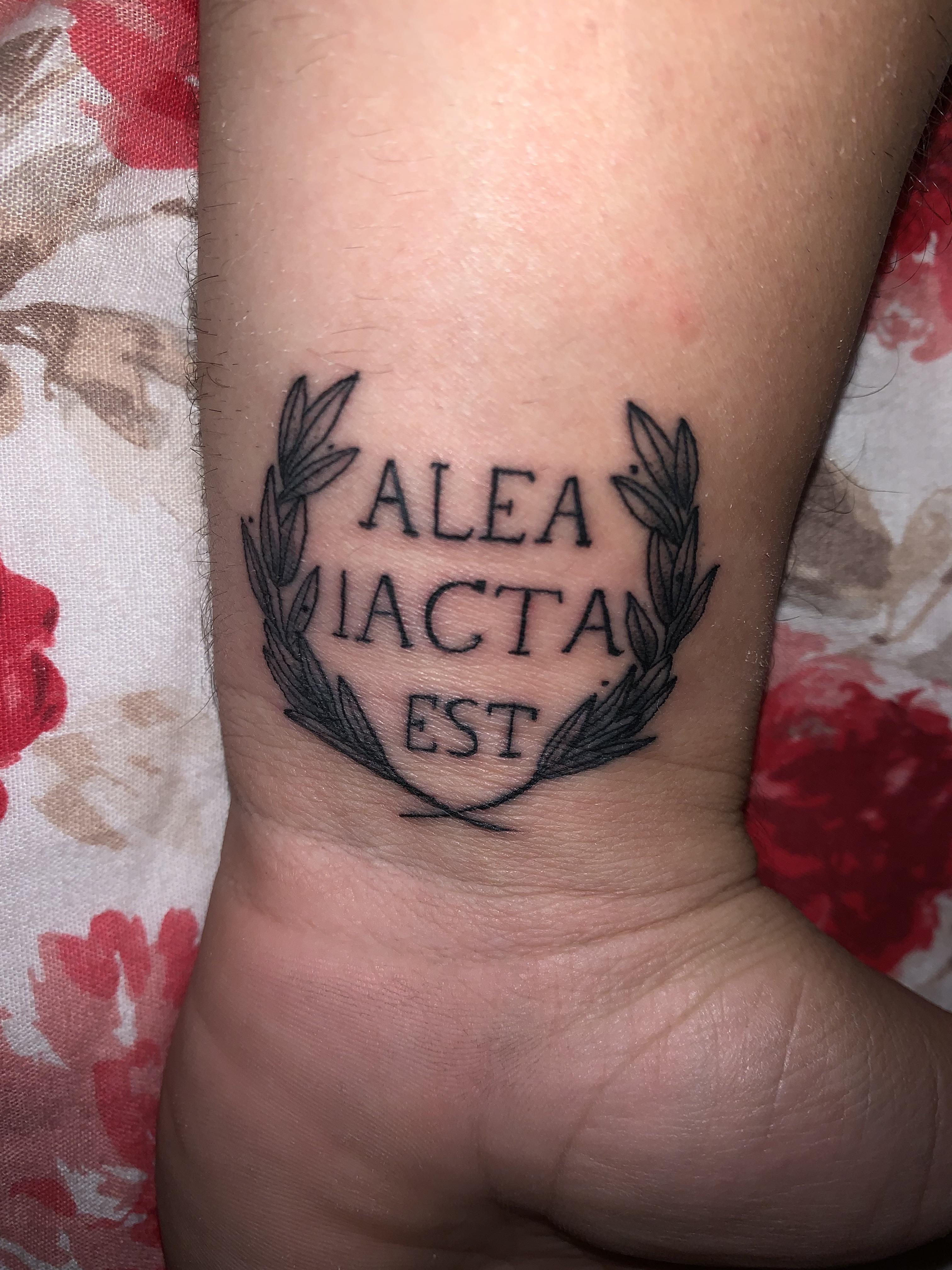 Followed In The Footsteps Of Caesar And Crossed The Rubicon Near Rimini, But No Parlor Was Open. So I Got One Done The Next Day When I Got To Florence! Artist: Cosmacold 4032_x_3024_jpg