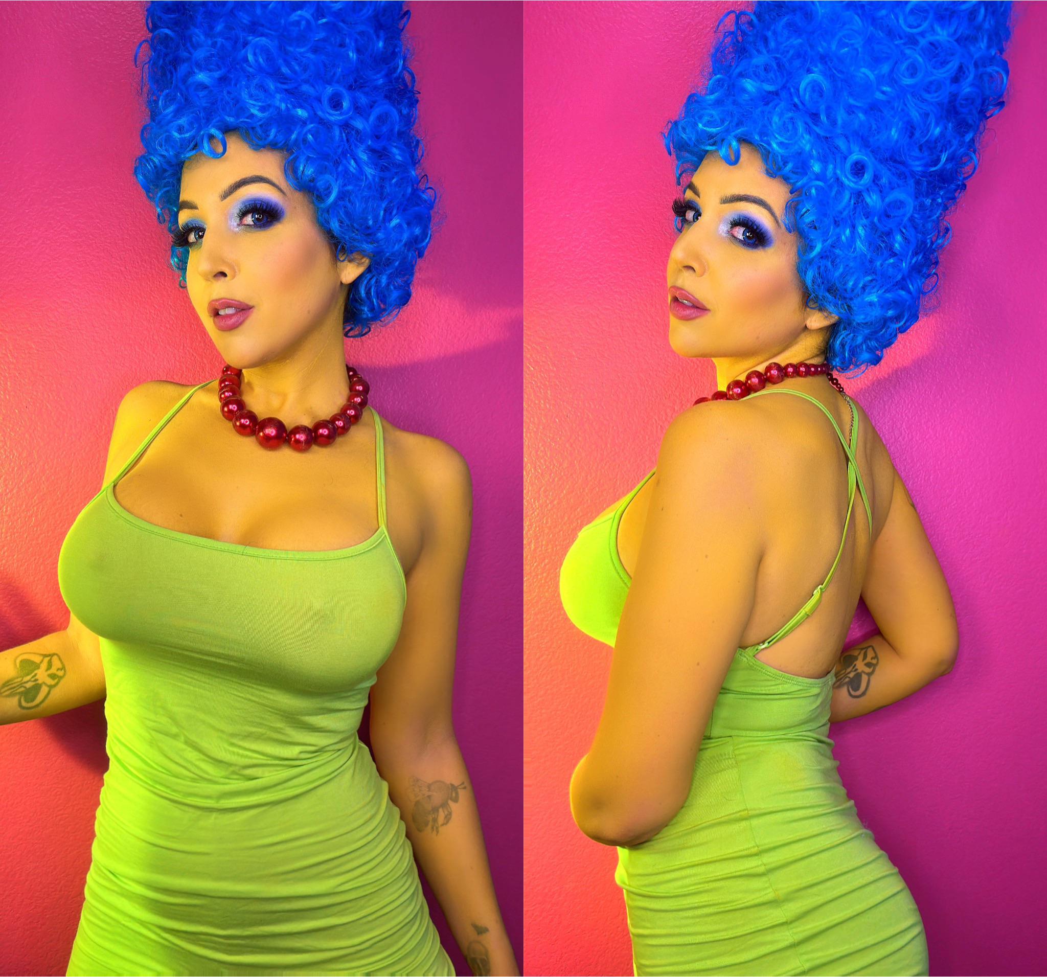 Marge Simpson cosplay by Nicole Marie Jean [self] : rSimpsonsRule34