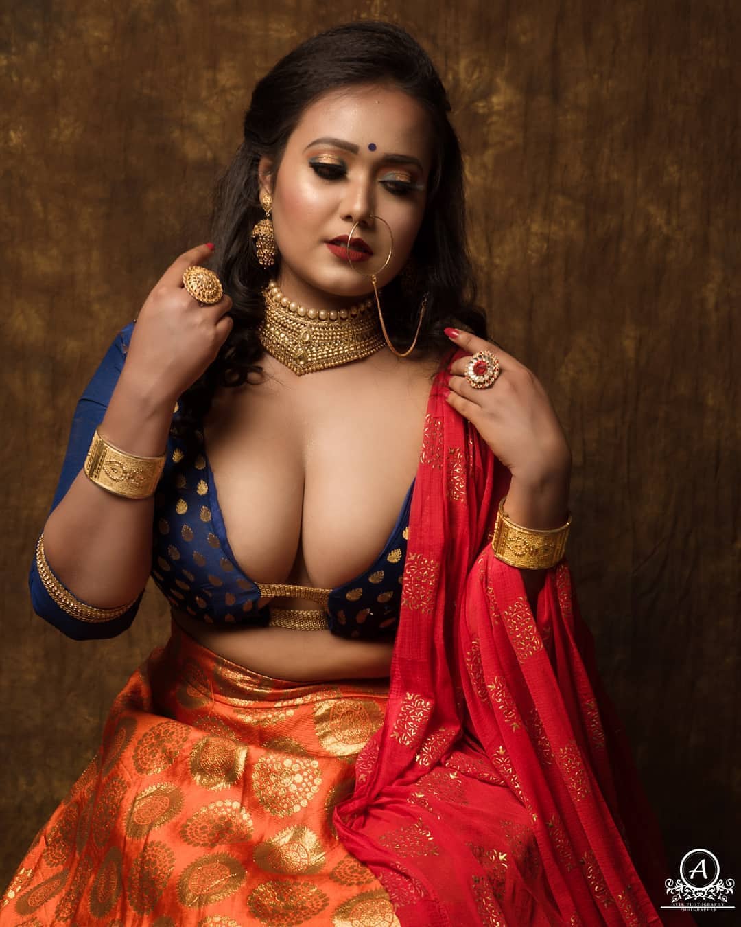 Hi, what are you looking for? Saree Cleavage R Supermodelindia