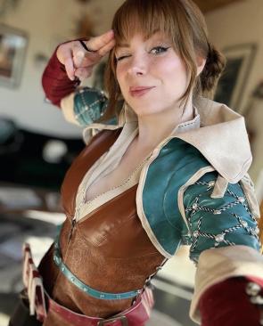 Always dress for the quest 🧝🏻‍♀️