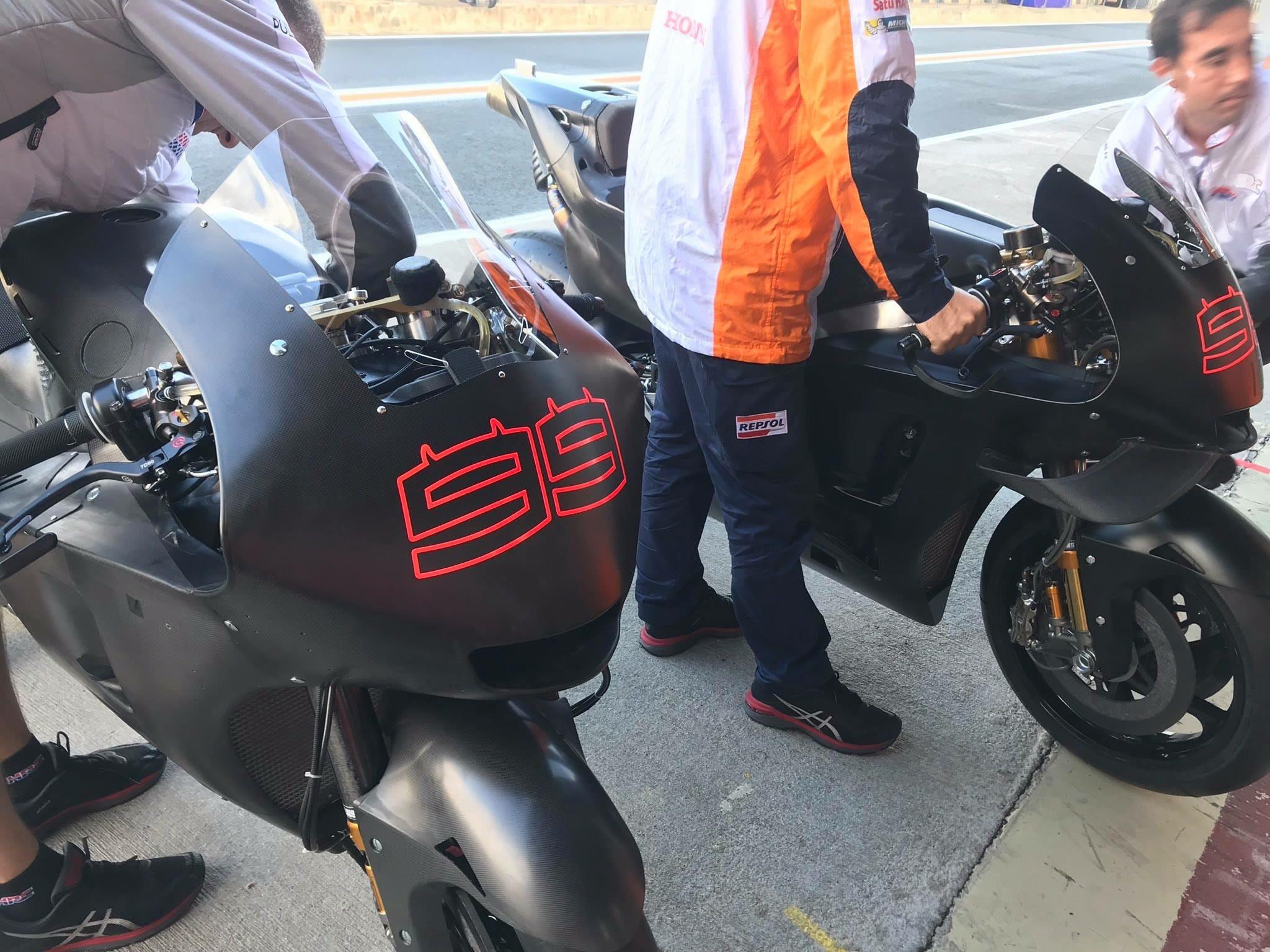 Early Photo Of Lorenzo S New Machine For 2019 Motogp
