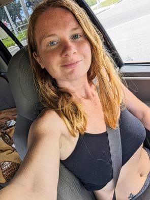 Ever got lost gazing into a redhead’s eyes?👀