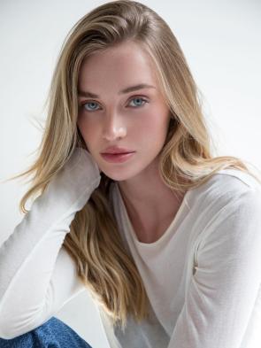 Emily Stewart