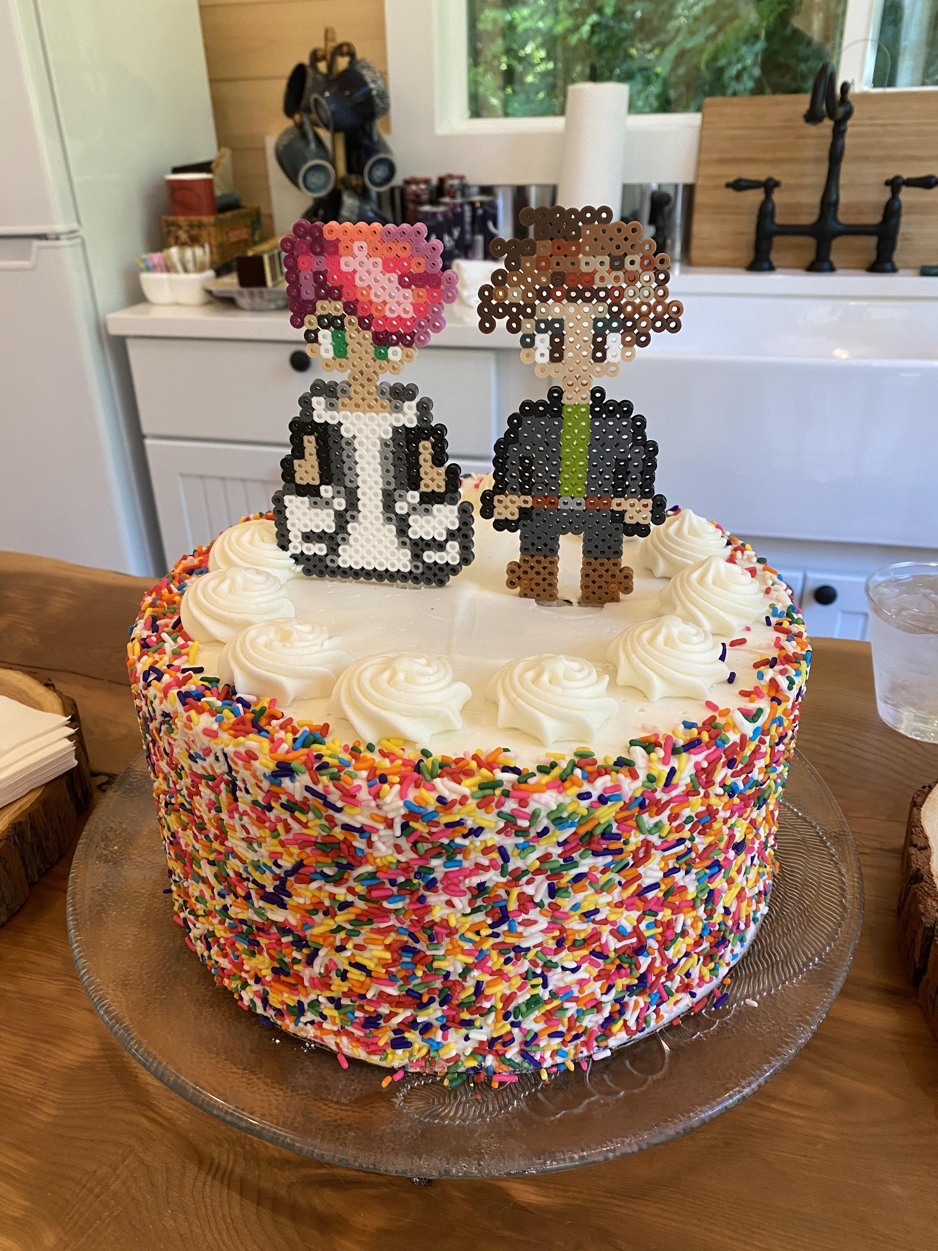 Our Wedding Cake Toppers 💕 : StardewValley