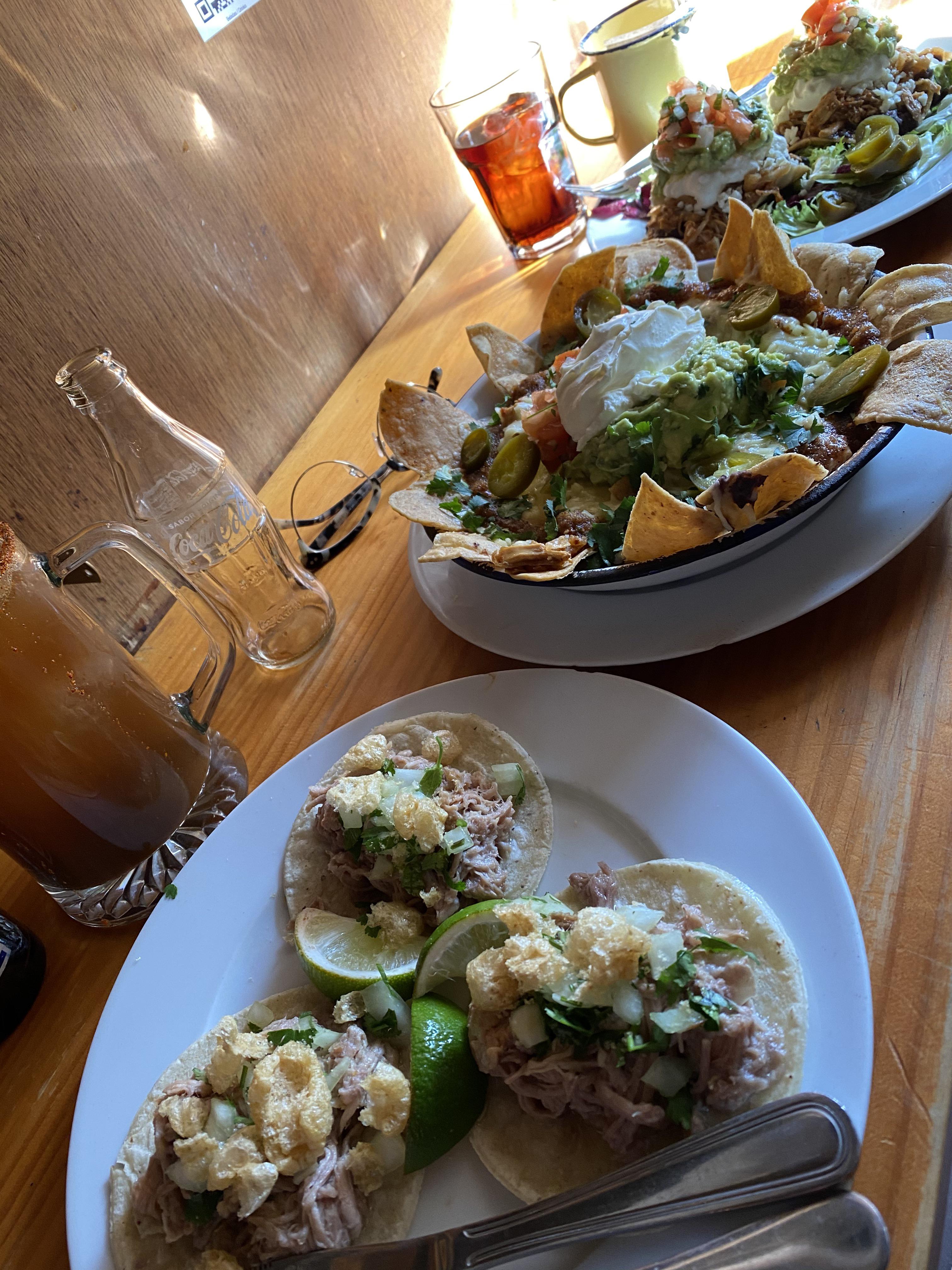 As one of the few cities left in spain where tapas often come free with your drink, granada is foodie heaven. El Pachuco Raval Is The Best Mexican Food In Barcelona This Is A Hill I Am Willing To Die On R Barcelona