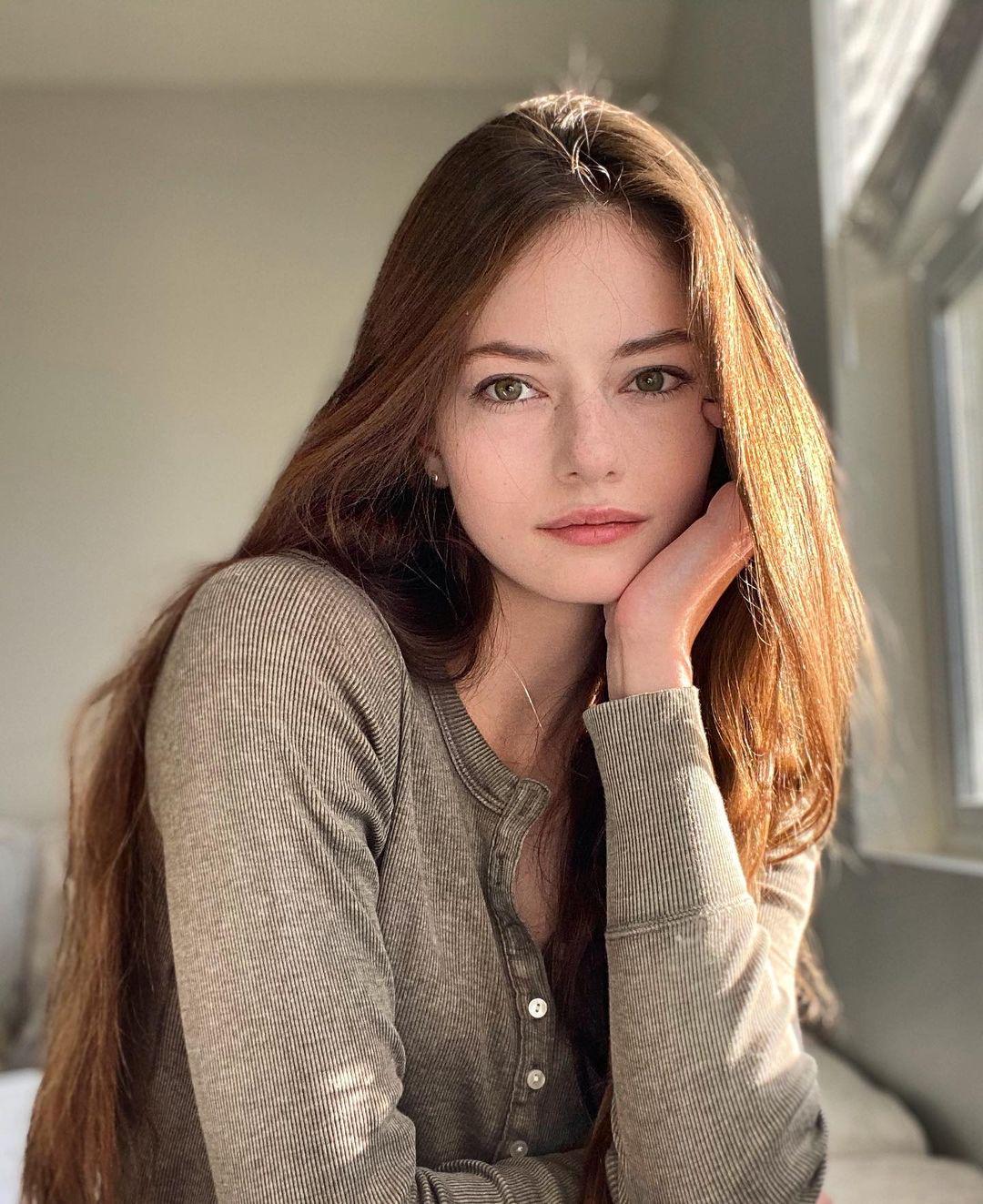 Mackenzie Foy : rPrettyGirls